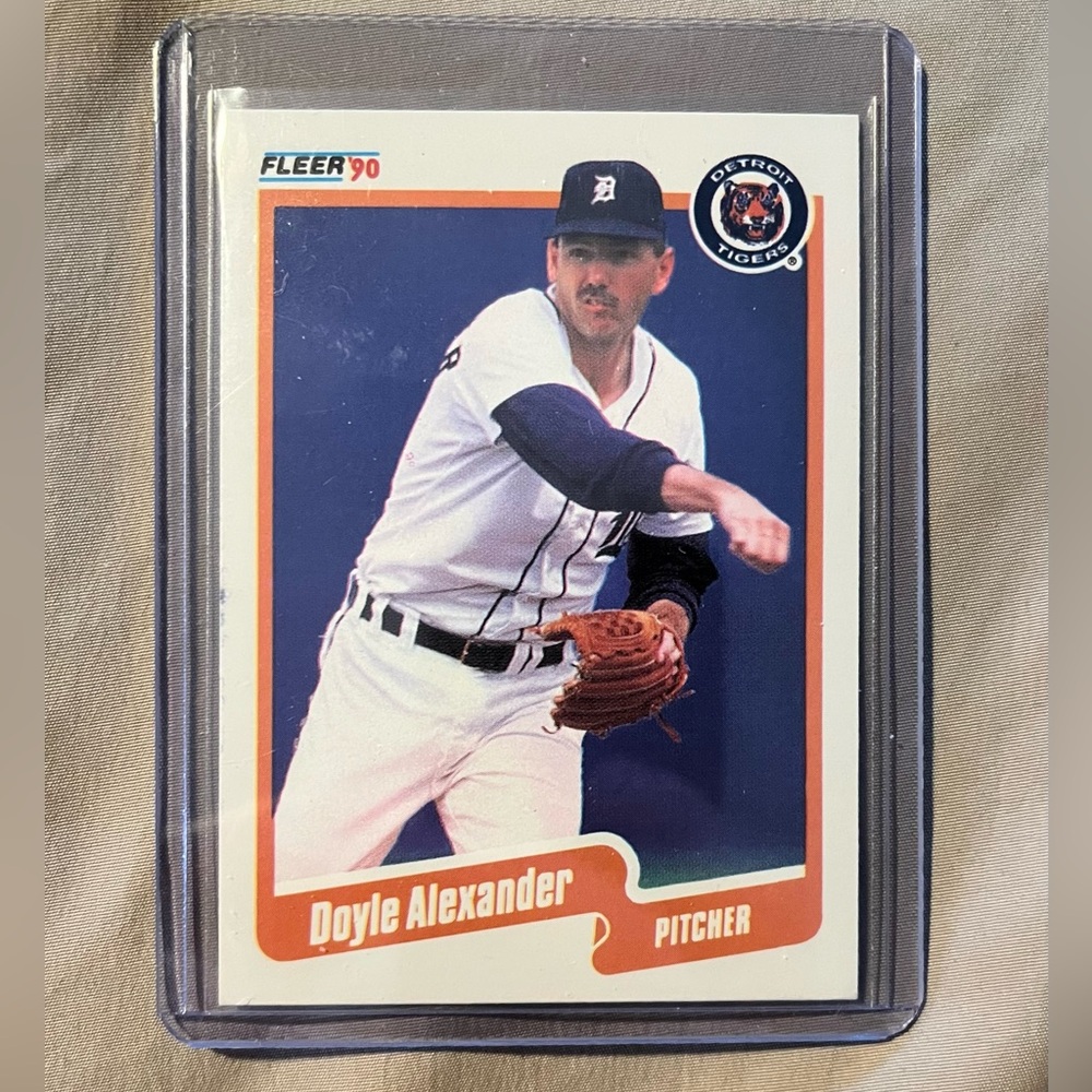 VINTAGE 1990 Doyle Alexander Detroit Tigers FLEER #599 MLB Baseball Trading Card